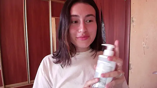 KristinaScott 现场XXX聊天