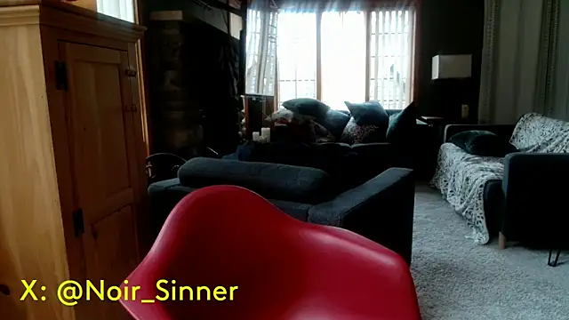 sinnernoir's Live XXX Chat