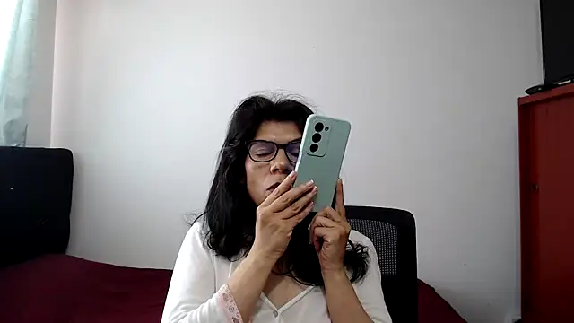 abrilsex23's Live XXX Chat