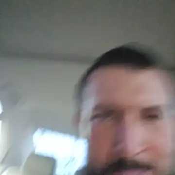 Chat XXX en directo de UncutHammer69