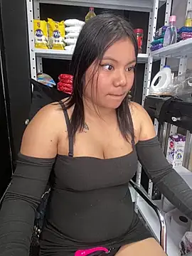 krystal_pink 现场XXX聊天