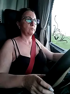 Milfa_nimfomanan Live XXX chat