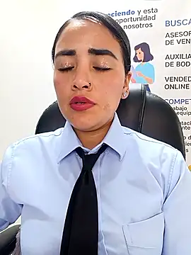 MAYE__13 Live XXX-Chat