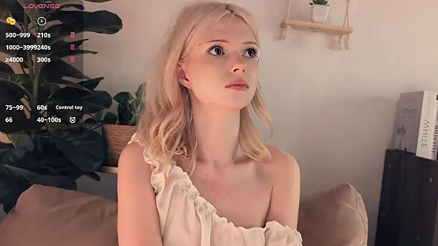 LaureMestler's Live XXX Chat