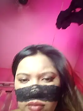 Bunnybush37 webcam show