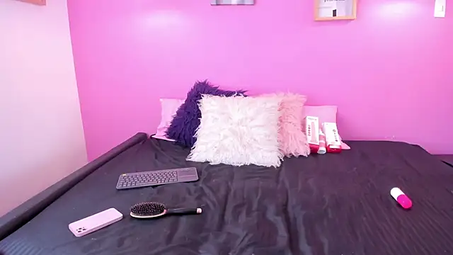 liapinketn Live XXX chat