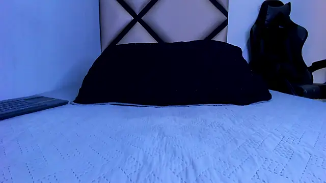 Bennet-Grayy's Webcam Show