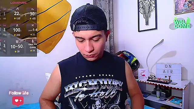 Max_Parkerr webcam show