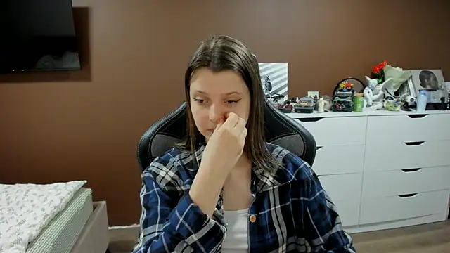 SoniNestin Live XXX chat