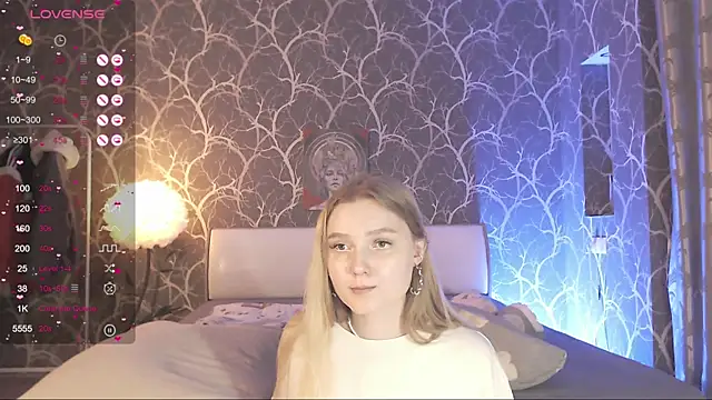 MiaMiaMeown Live XXX chat