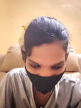 ramyasri-'s Live XXX Chat