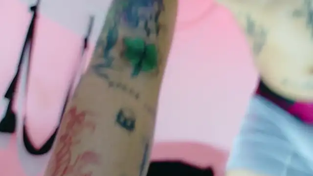 AliceandMax Webcamshow