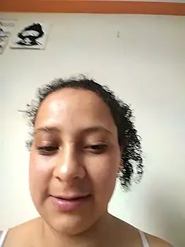 Sofia_Alane: вебкам-шоу