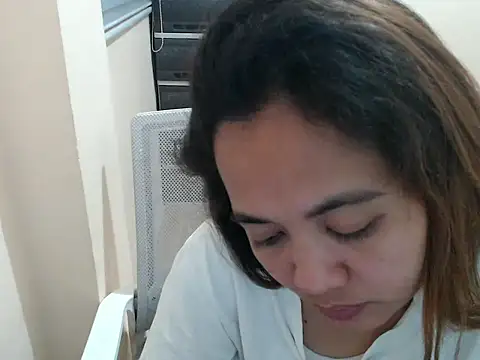 Chat XXX Live xTheLastVIRGINx