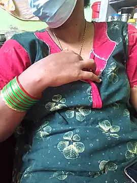 Tamilselviroja- – Live XXX-chat