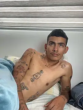 Chatroom XXX en direct de sorry-mom69