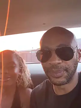 Chat XXX en directo de xSATIVAx