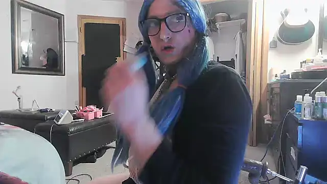 Вебкам-шоу sissytrapdolly24