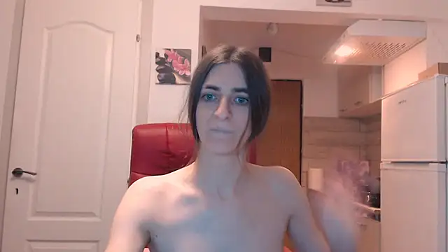 simyhvn's Live XXX Chat