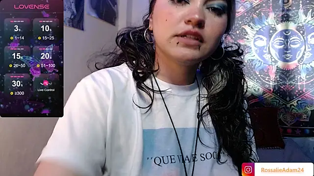 RossalieAdam24 Adlı Modelin Canlı XXX Sohbeti