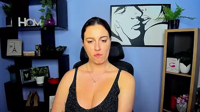 FUN_AMI Live XXX Chat