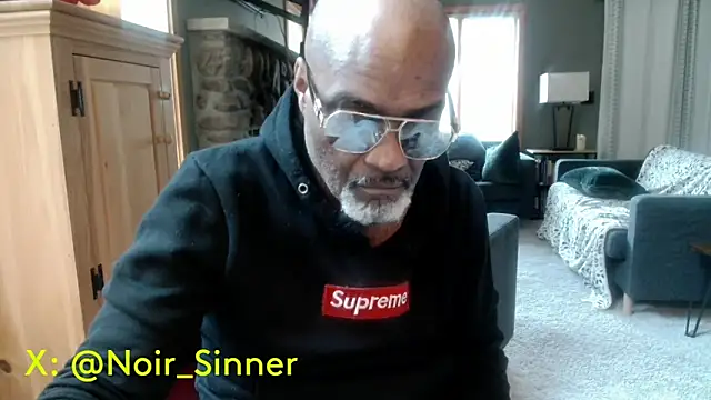 Chatroom XXX en direct de sinnernoir