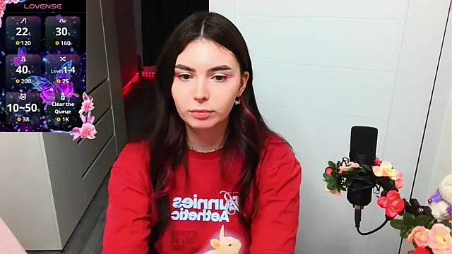 peachyness Adlı Modelin Canlı XXX Sohbeti