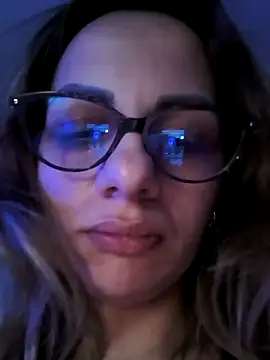 mariahotgirl Webcam show