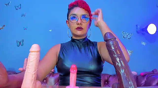 Kaira_mosse Adlı Modelin Canlı XXX Sohbeti