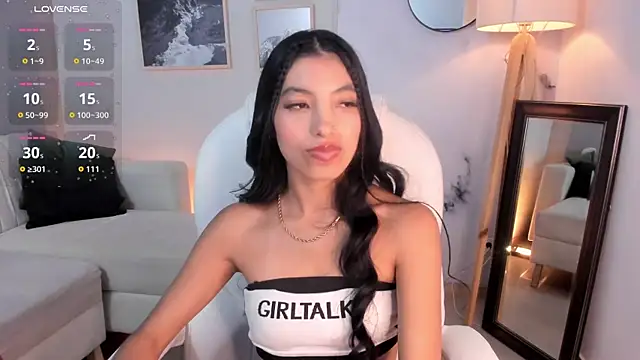 Tiffany_Low's Live XXX Chat