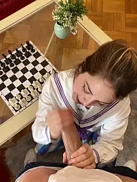 Elnonoykeila77 Adlı Modelin Canlı XXX Sohbeti