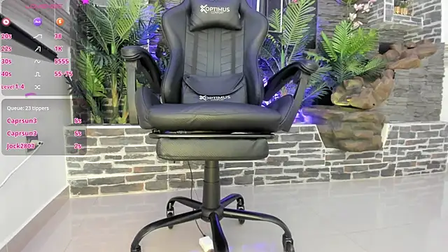 Rpoolrboy Show in webcam