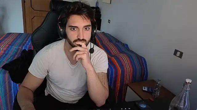 Al3xox02 – Kamerová šou