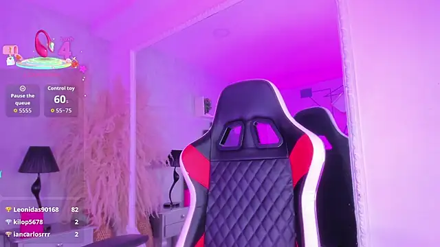 Živý XXX chat KarelyMitchel