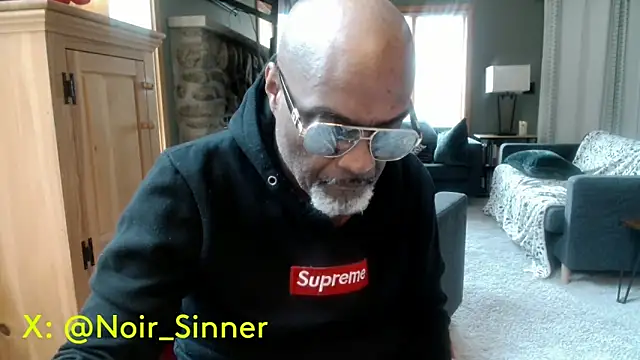 sinnernoir: онлайн-секс-чат