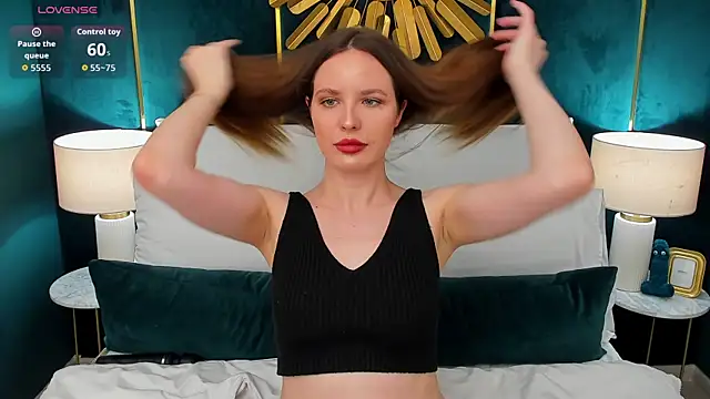 Chat XXX en directo de MonaRicci