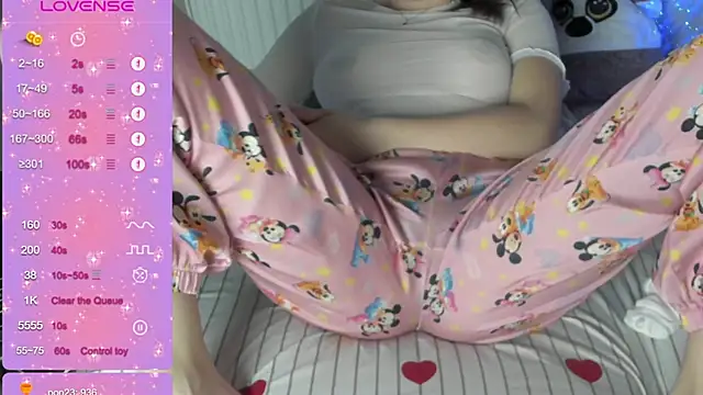 Chatroom XXX en direct de 92yourbitch922