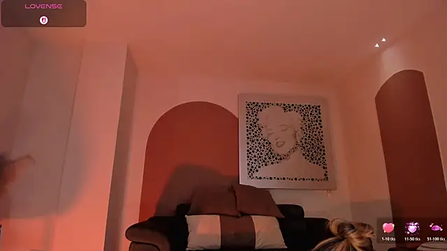 ViolettHansson Live XXX-chat