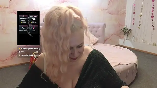 XXX chat uživo modela Penelope_Pinky