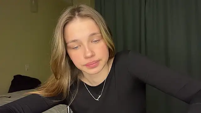 Živý XXX chat EarthaStinett