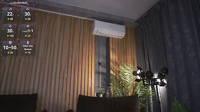 Sweety_one_'s Live XXX Chat