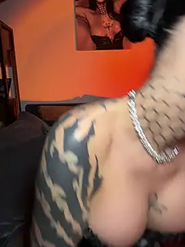 Chat XXX ao vivo de LexiCoco