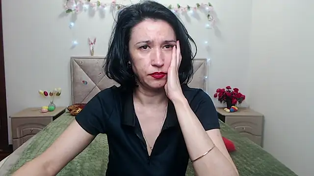 Онлайн чат XXX CameronEnns