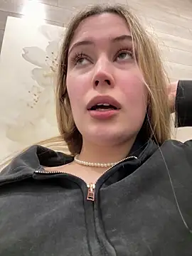 Webkamerová show blonde_exe