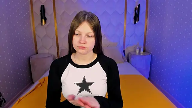 แชท XXX สดของ LauraBev