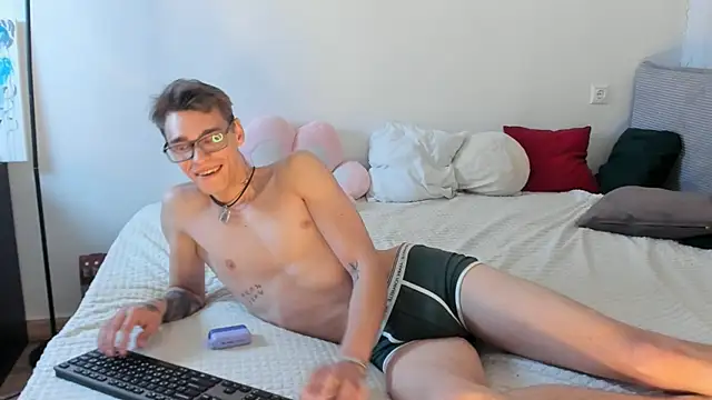 Онлайн чат XXX Shadow_blink