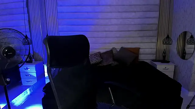 jhon_bear03 Live XXX Chat