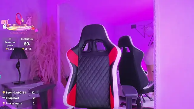 KarelyMitchel Adlı Modelin Canlı XXX Sohbeti