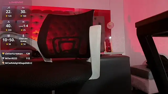 MirandaSould 现场XXX聊天