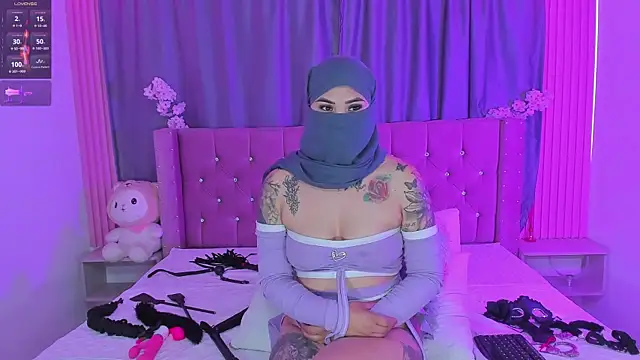 Nayla-Mouna Webcam show